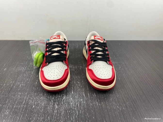 MaikeSneakers Jordan FN0432-017 1 Low Home OG x Trophy Air Room 0806